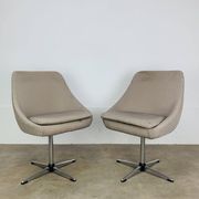 Paire de chaises coque 70's, pivotantes, vintage