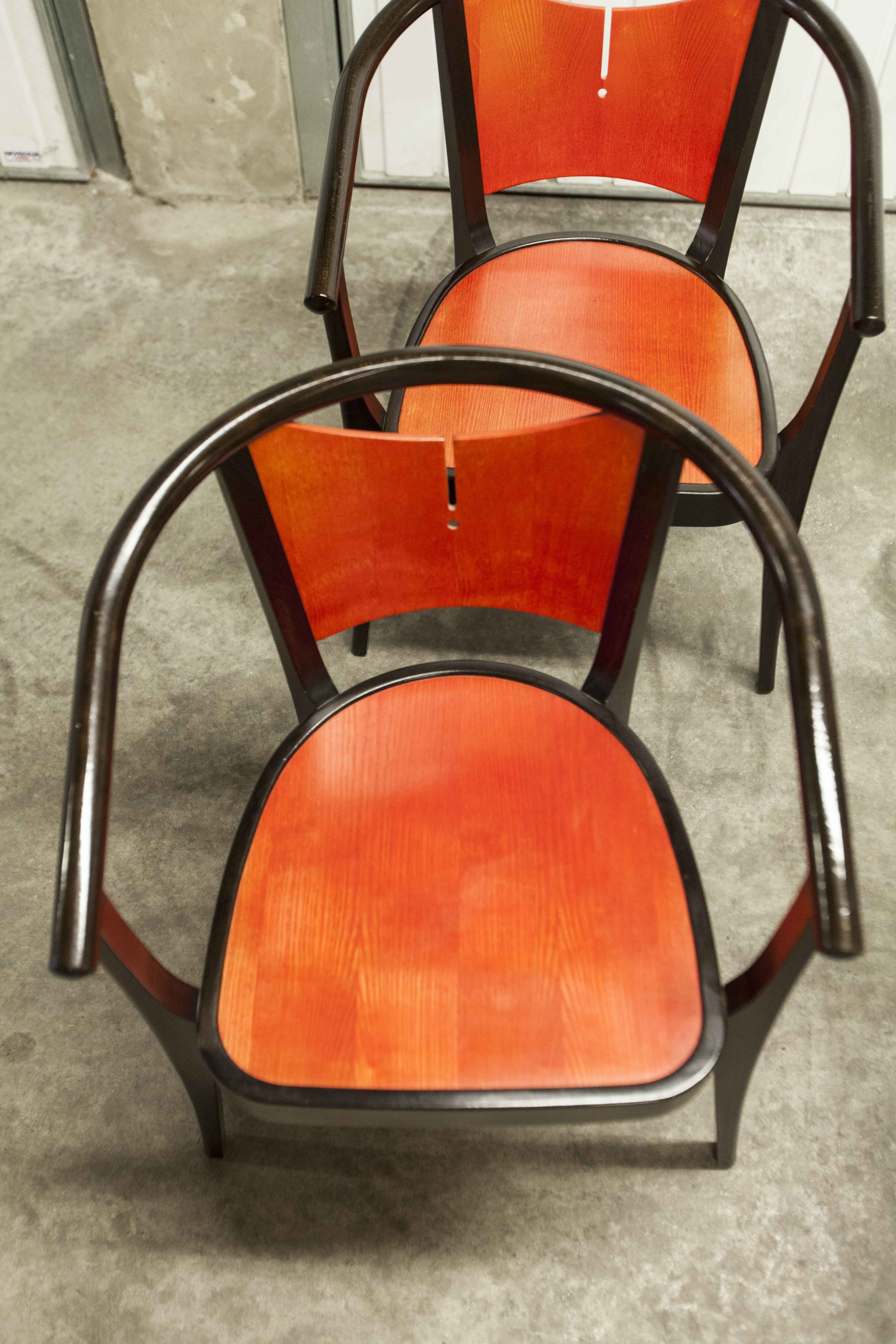 Table and 6 armchairs Baumann Diese, design Pagnon Pelhaître, Wenge color and red,