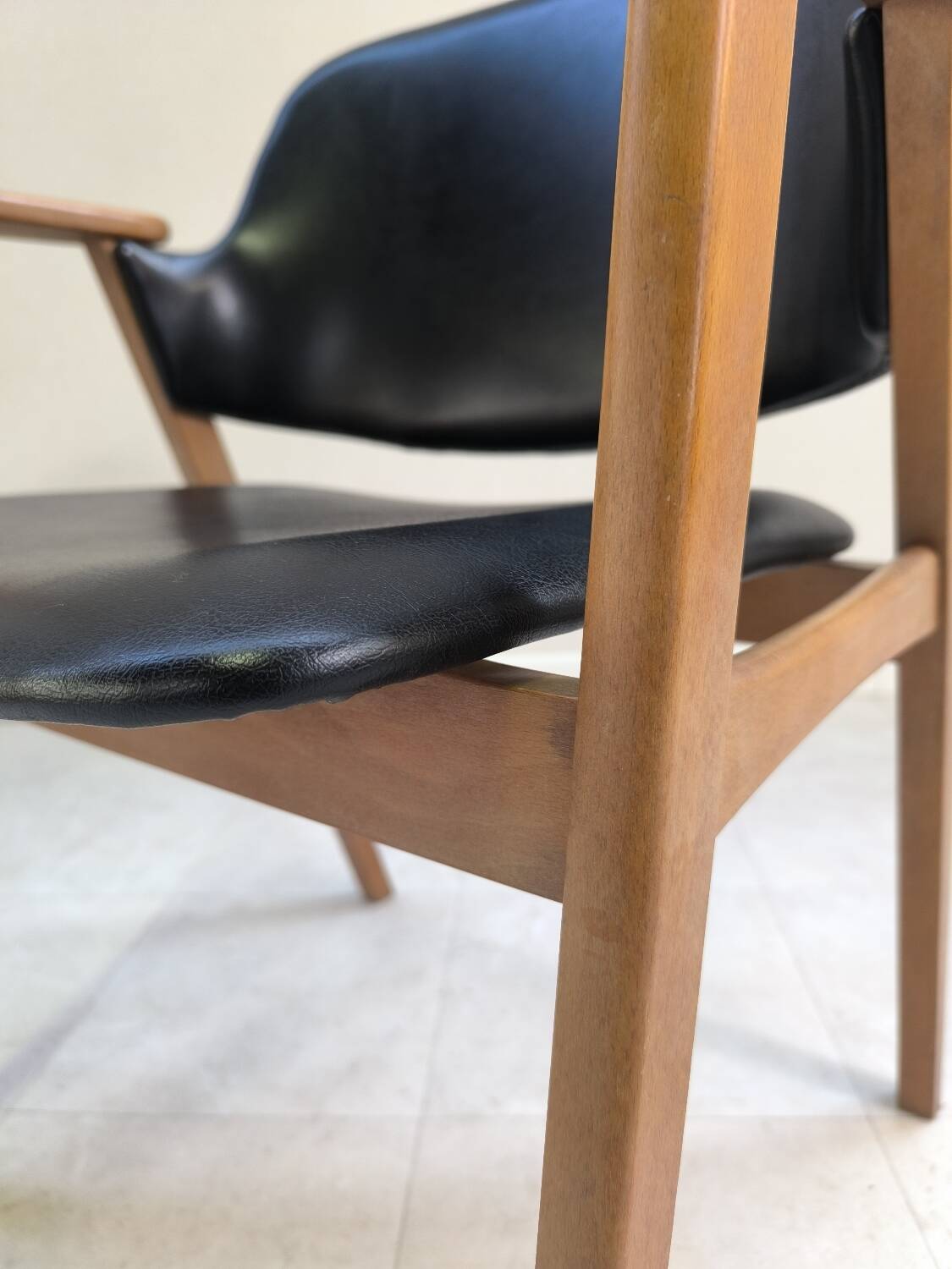 Mid-Century Danish Teak and Leather Armchair by Erik Kirkegaard for Glostrup, 1960s