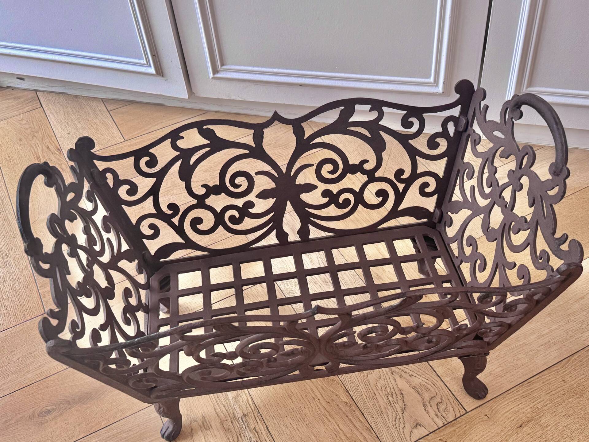 Wrought iron fire screen set with log basket, accessories.
