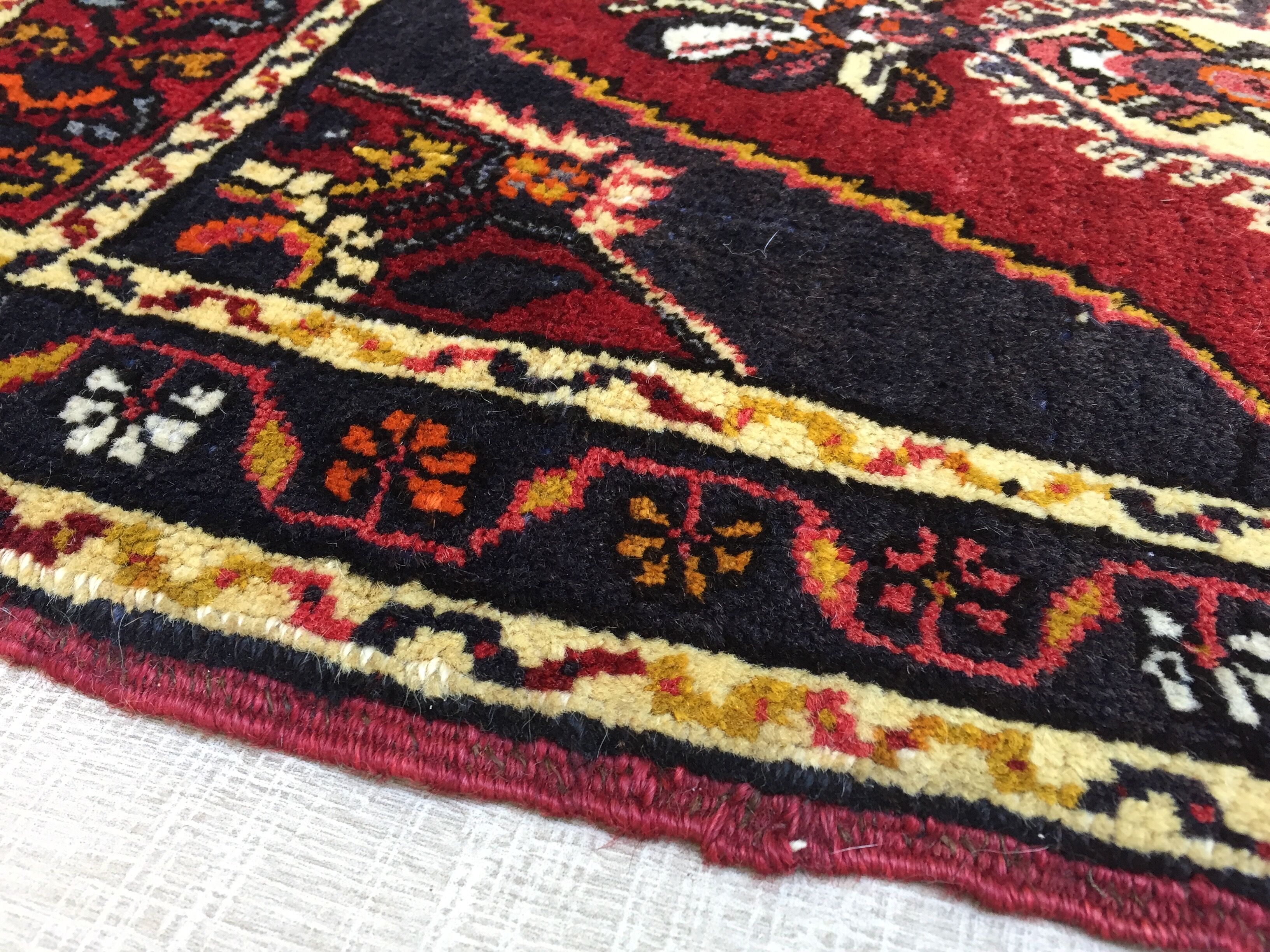 Pure wool oriental carpet 112 x 62cm