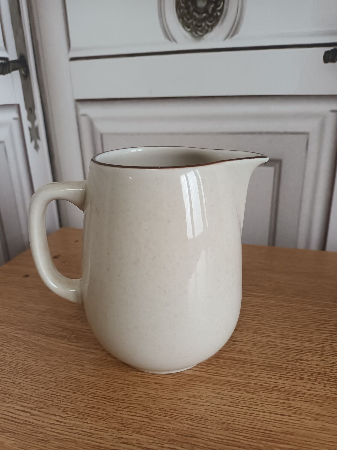 Creamer milk jug