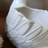 vintage white ceramic swan cache-pot / animal-shaped empty pocket