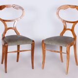 Ensemble Biedermeier restauré de quatre chaises en chêne et noyer, Vienne, Autriche, années 1820