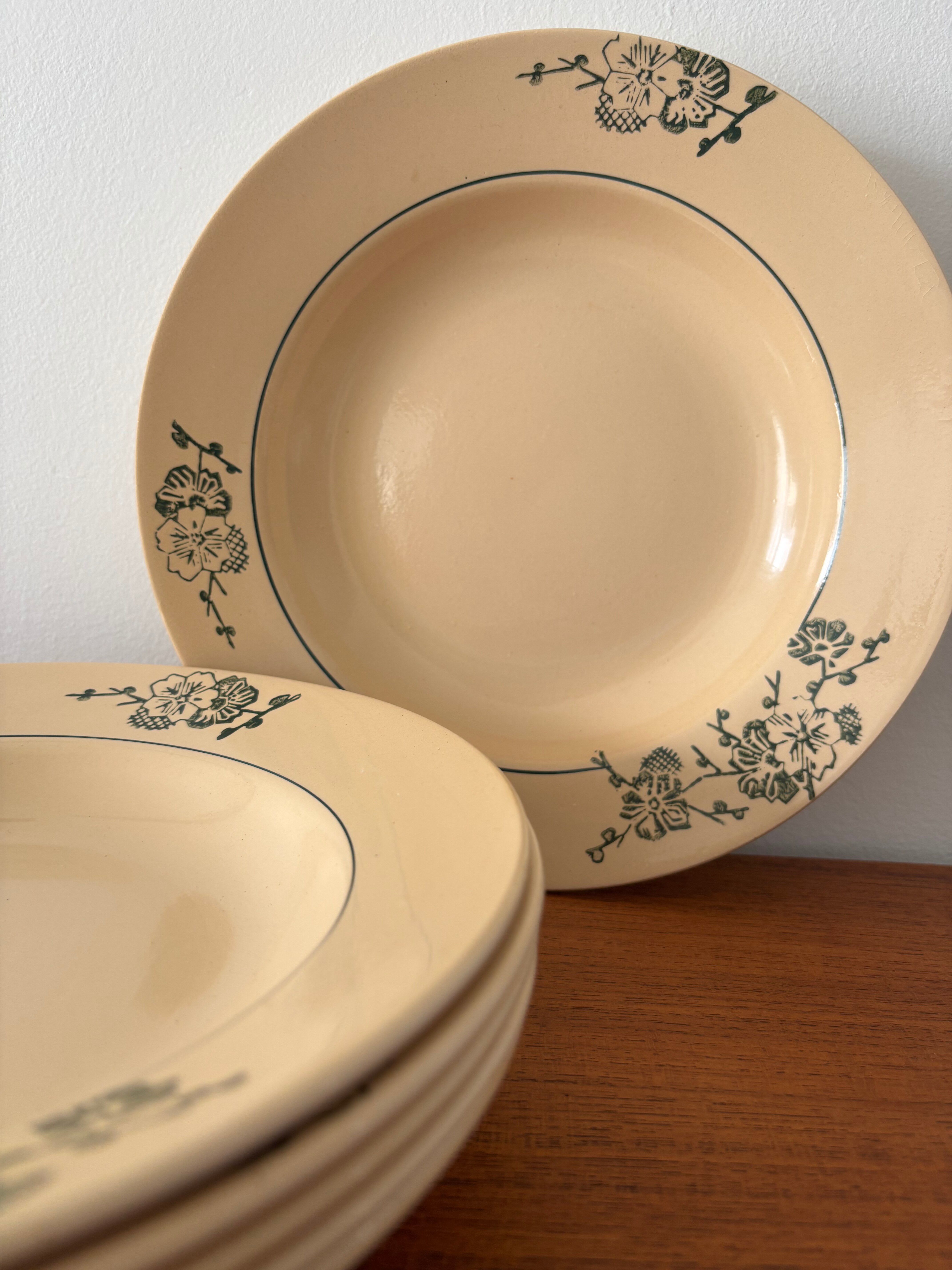 Set of 6 vintage green flowered deep plates from Saint Amand – Tableware