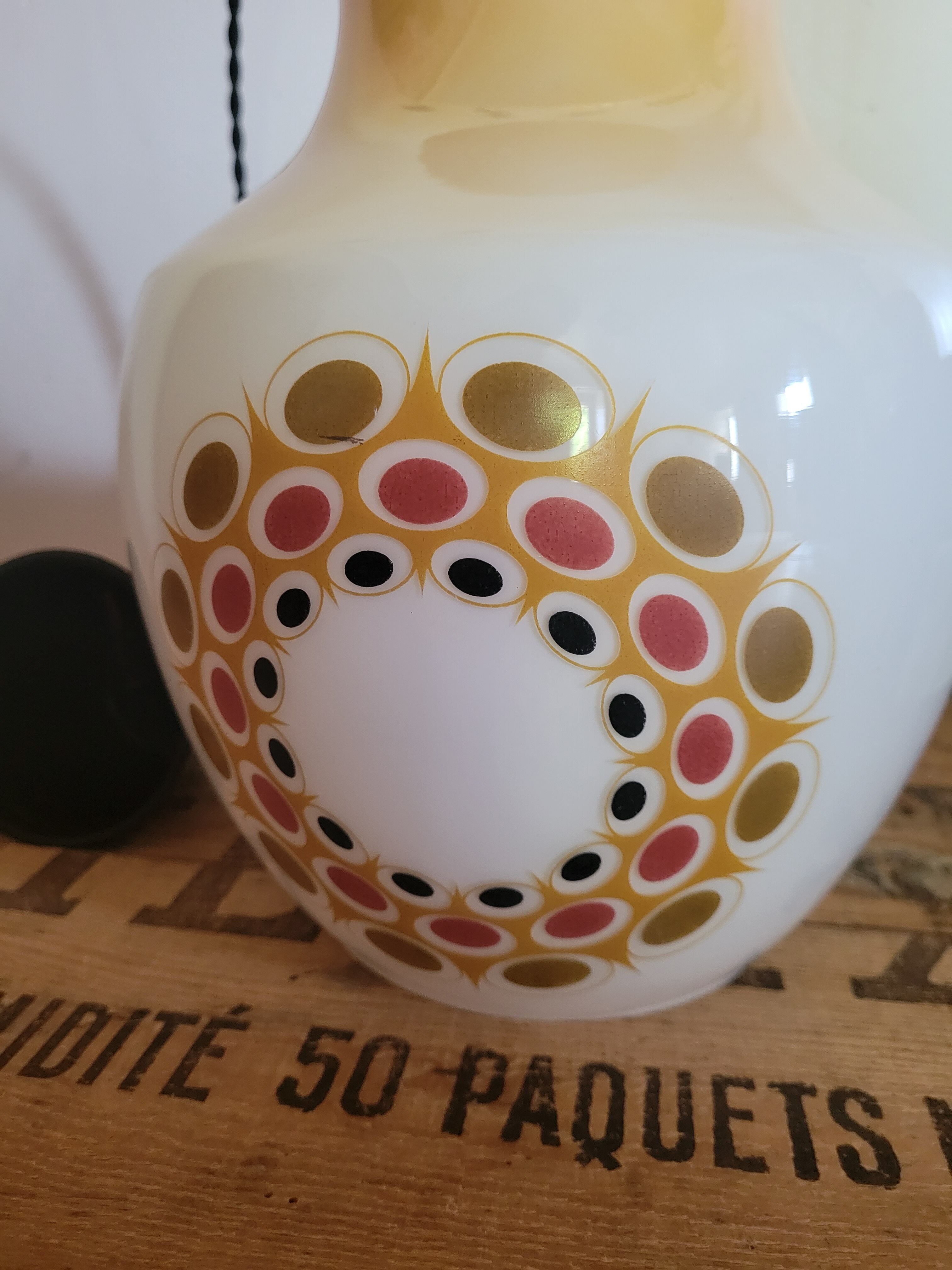 Opaline hanging lamp 70