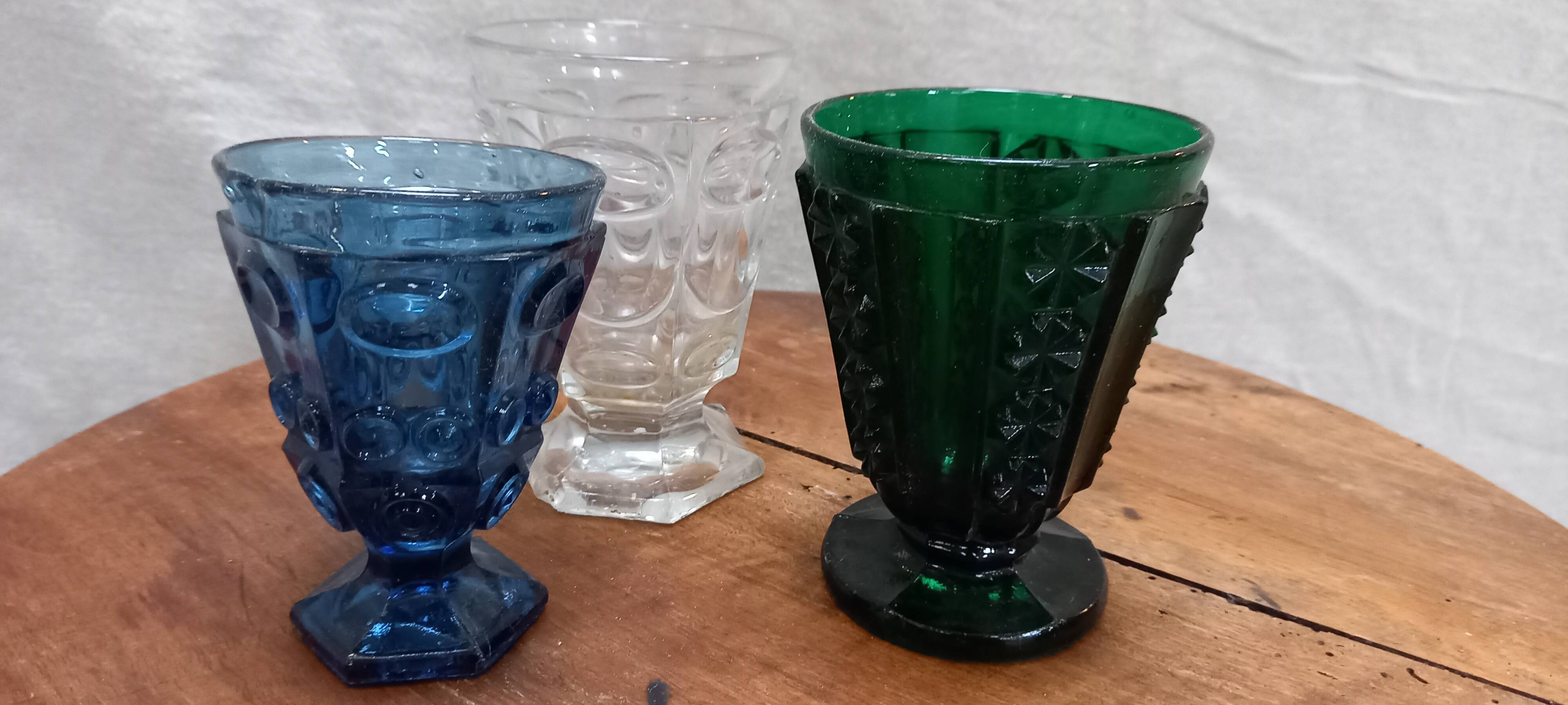 Charles x period violet glasses