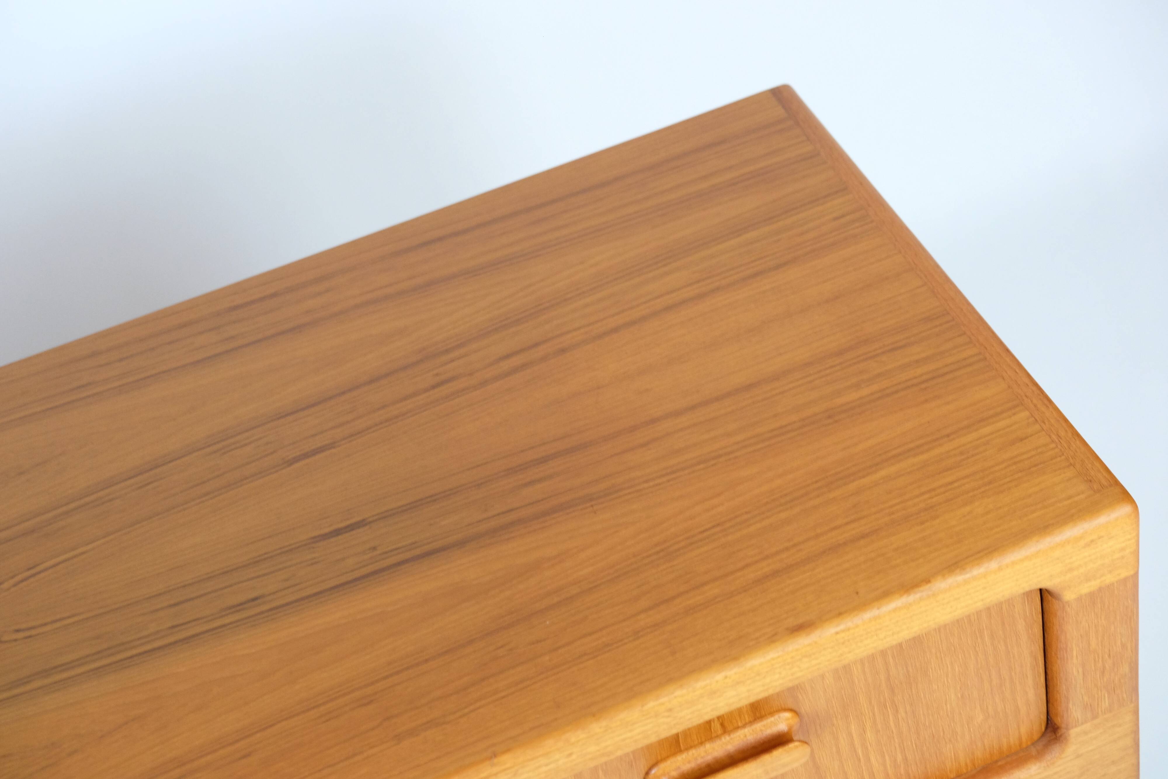 Danish teak chest of drawers sideboard 60/70