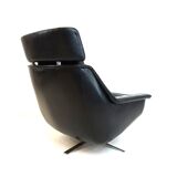 ESA leather chair 802 by Werner Langenfeld