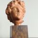 Buste ancien de chérubin sur socle