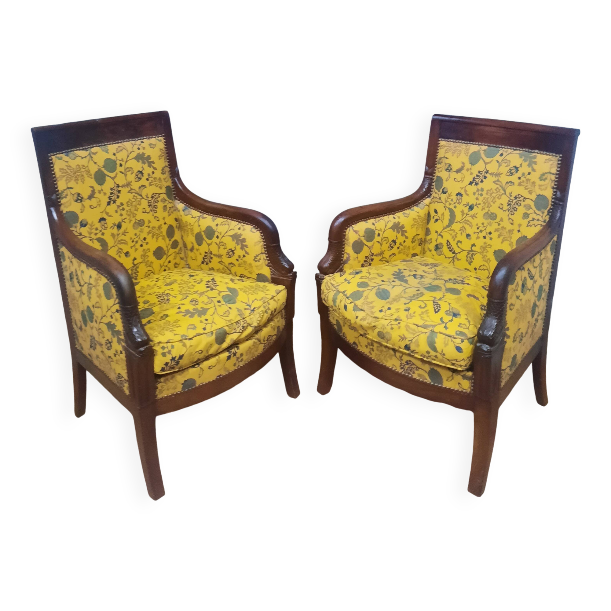 Fake pair of Restoration period shepherdesses