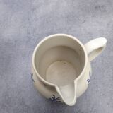 Pitcher