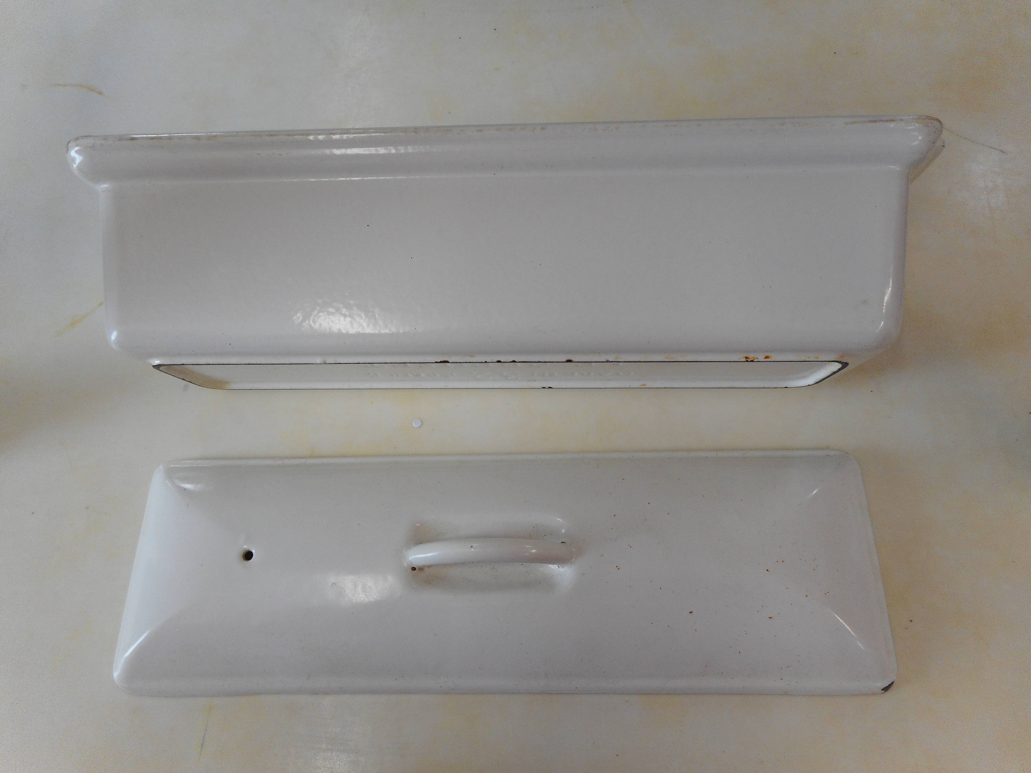 Enamelled cast iron terrine Le creuset