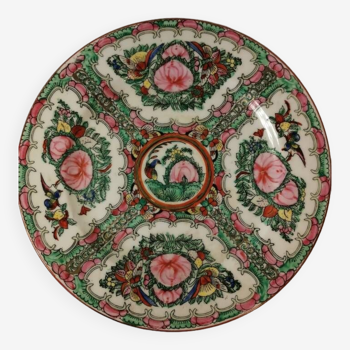 Ancienne assiette en porcelaine de chine macau