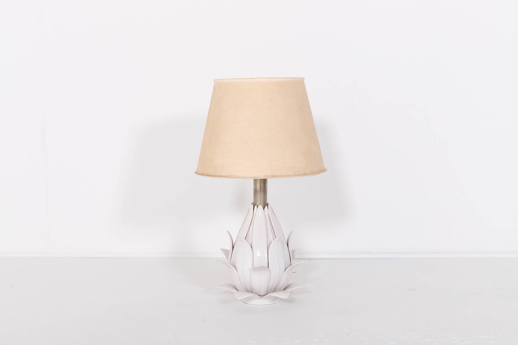 Unique Italian design ceramic ‘Flower’ lamp, 1970’s