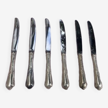 Set of six knives in stainless steel and silver metal, hallmark 42, carved foliage and shell
