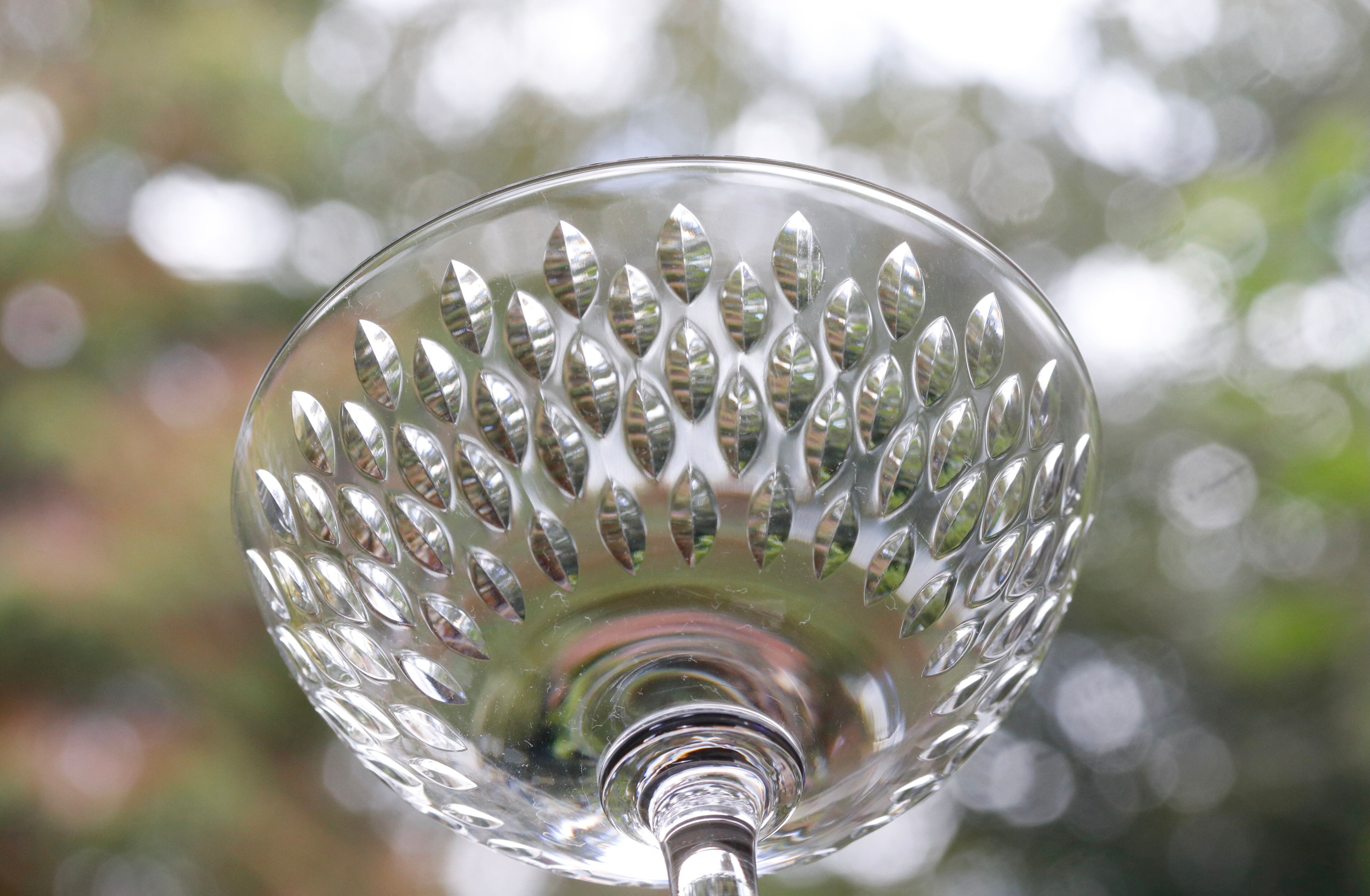 Suite of 12 champagne glasses in Baccarat crystal. Model Paris