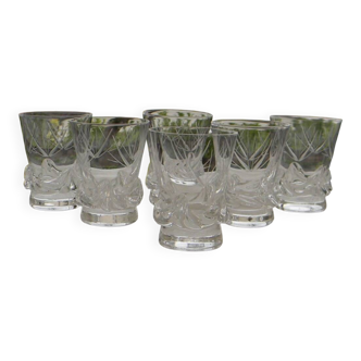 Set of 6 crystal liqueur glasses by daum. sorcy model.