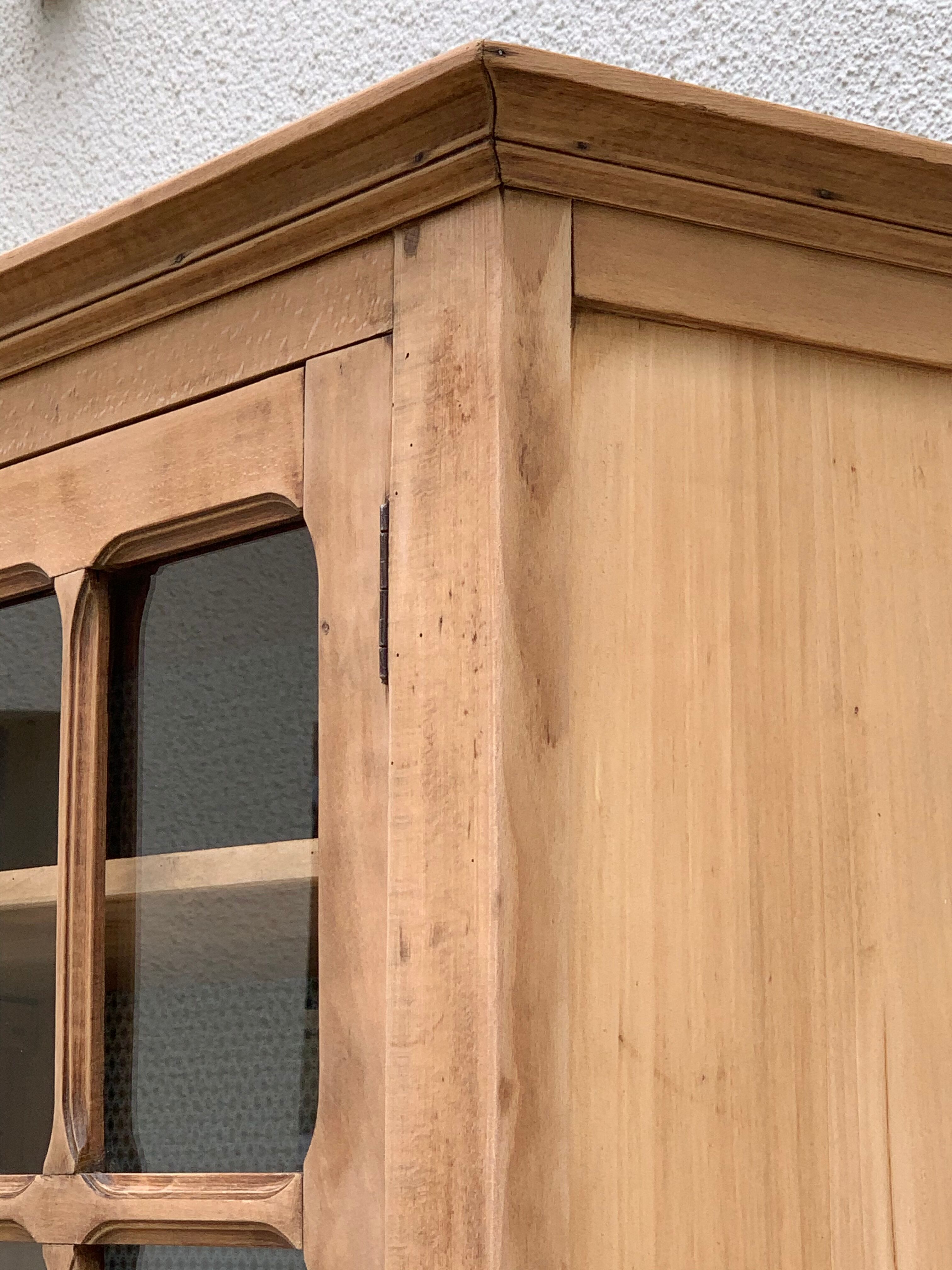 Parisian buffet glazed raw wood