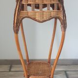 Rattan plant holder