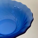 Arcoroc cup in blue glass