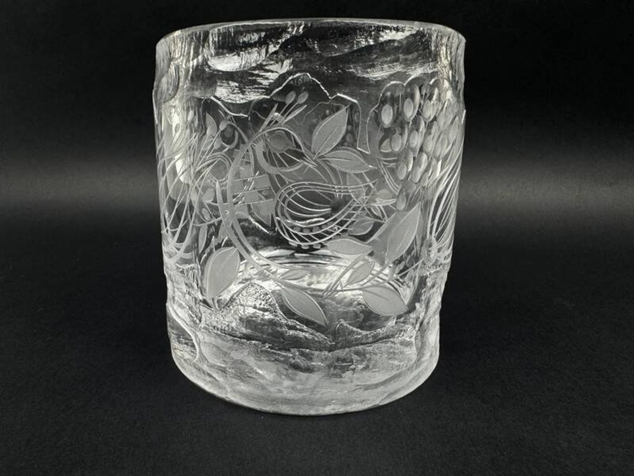 Crystal vase by Bjorn Wiinblad for Rosenthal, limited edition numbered 63/100