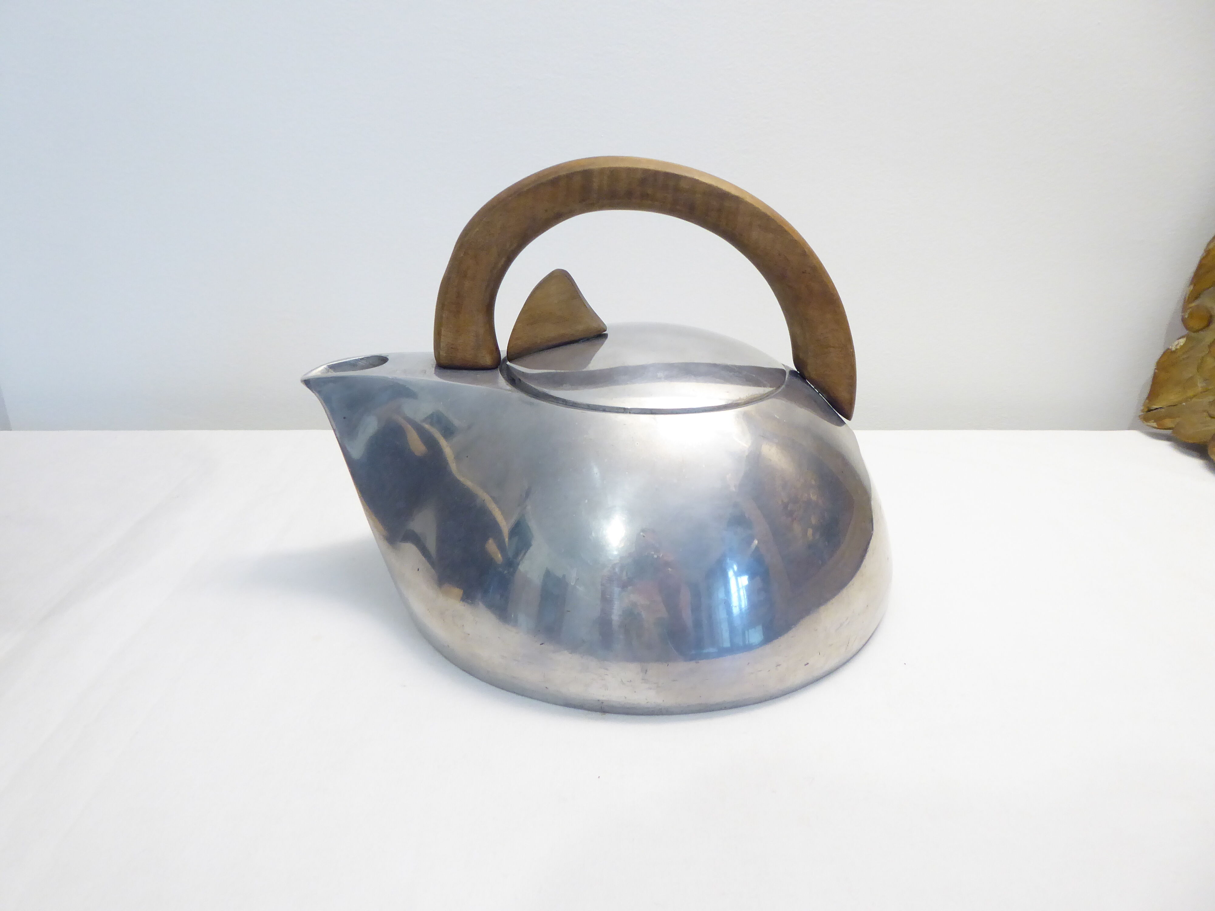 Kettle K3 Picquot Ware