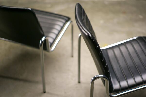 Paire de fauteuils modèle No 703 de Kho Liang Ie, 1968