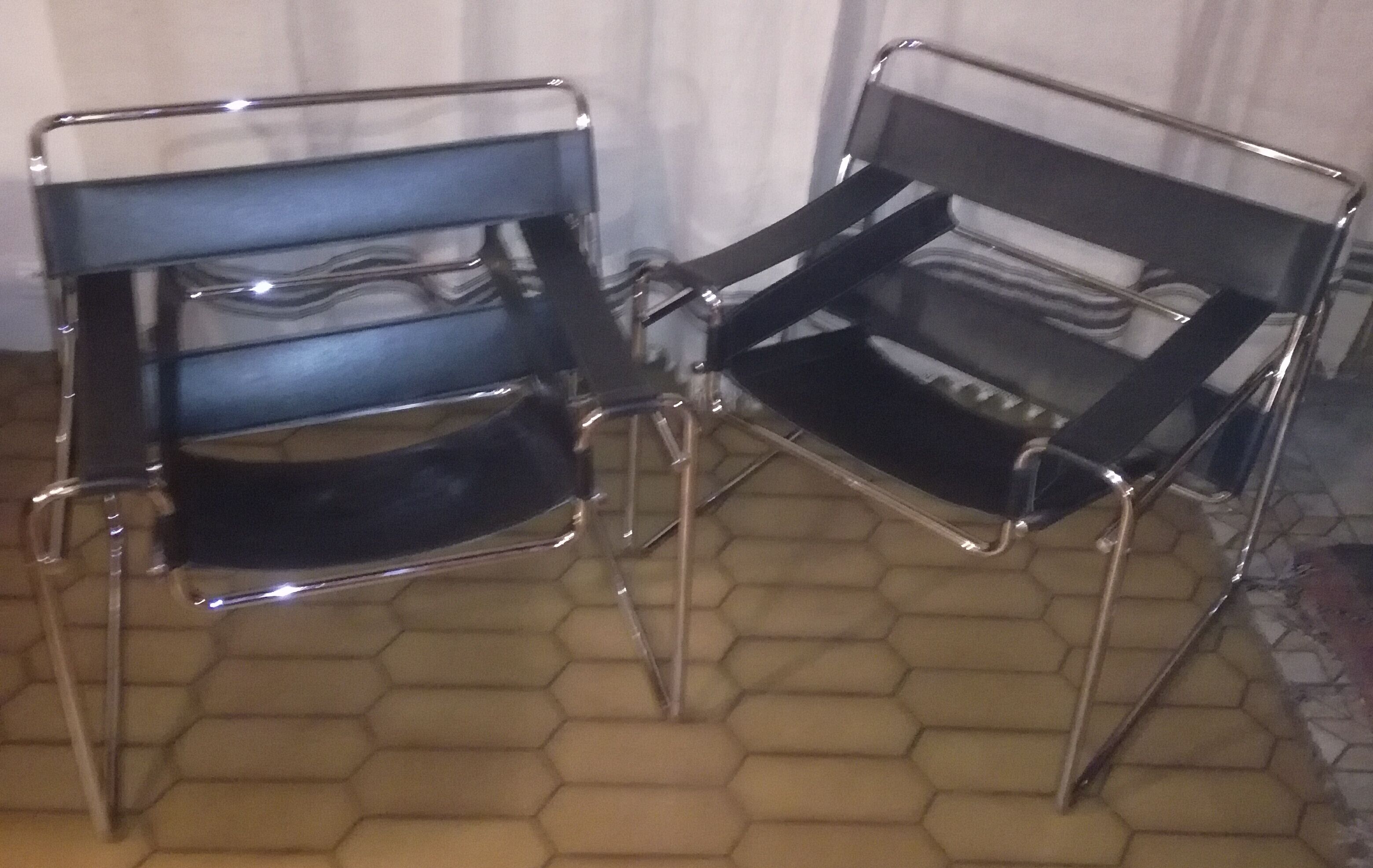 Pair of leather armchairs Breuer model B3