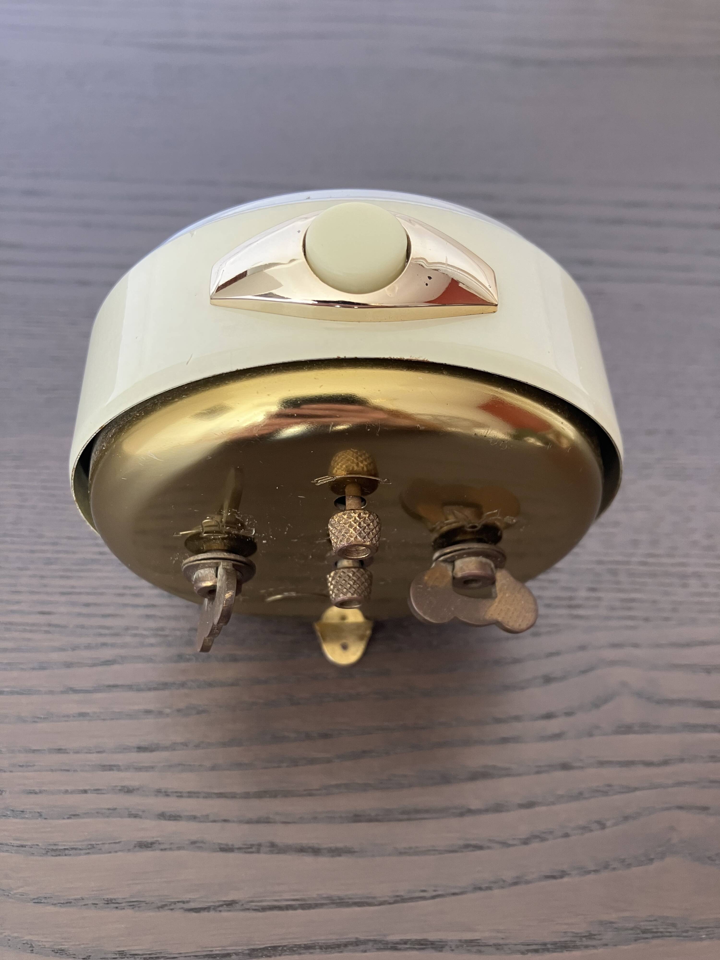 Cream and gold Jaz Crescendo alarm clock