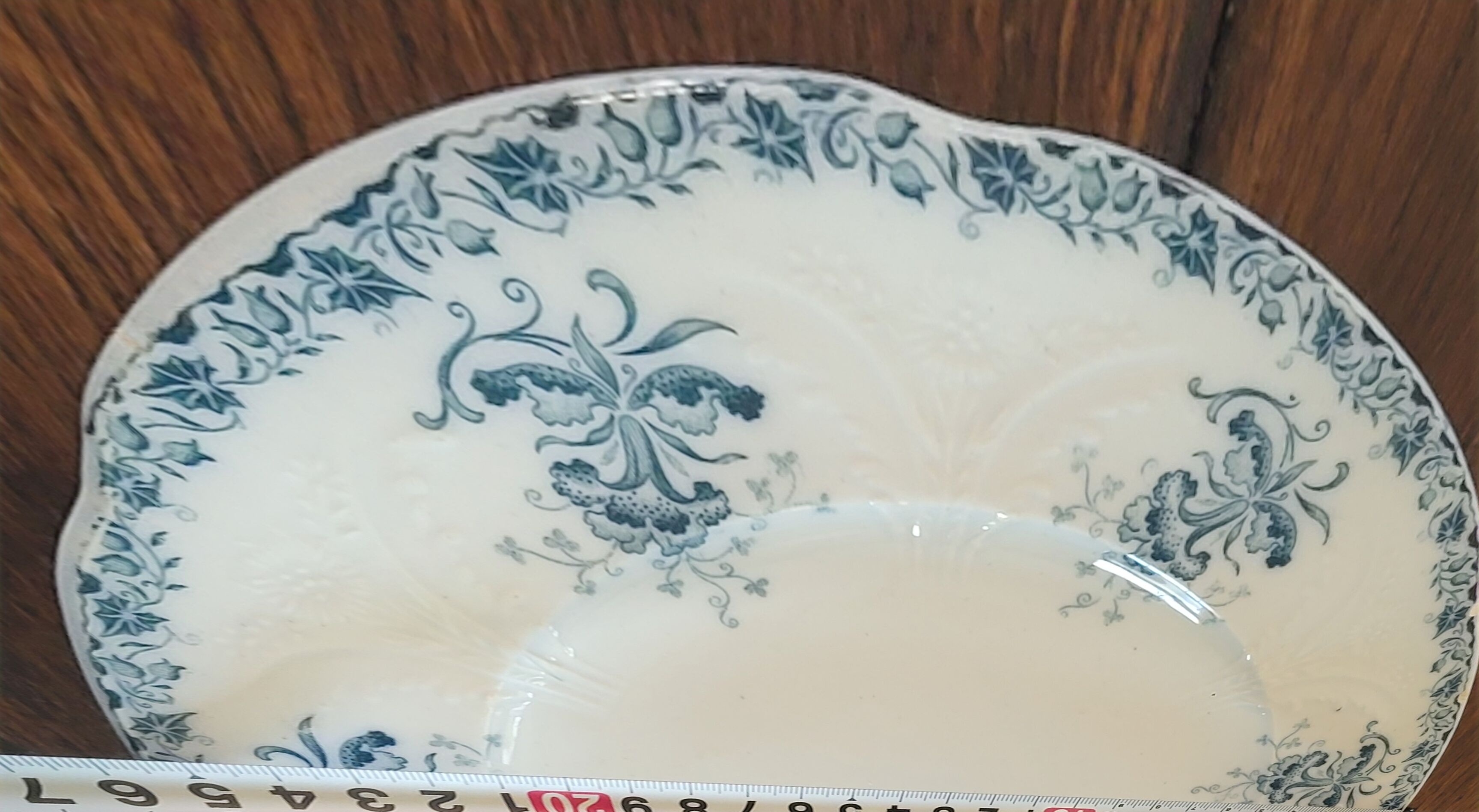 Old earthenware plate – Saint-Amand & Hamage (Nord)