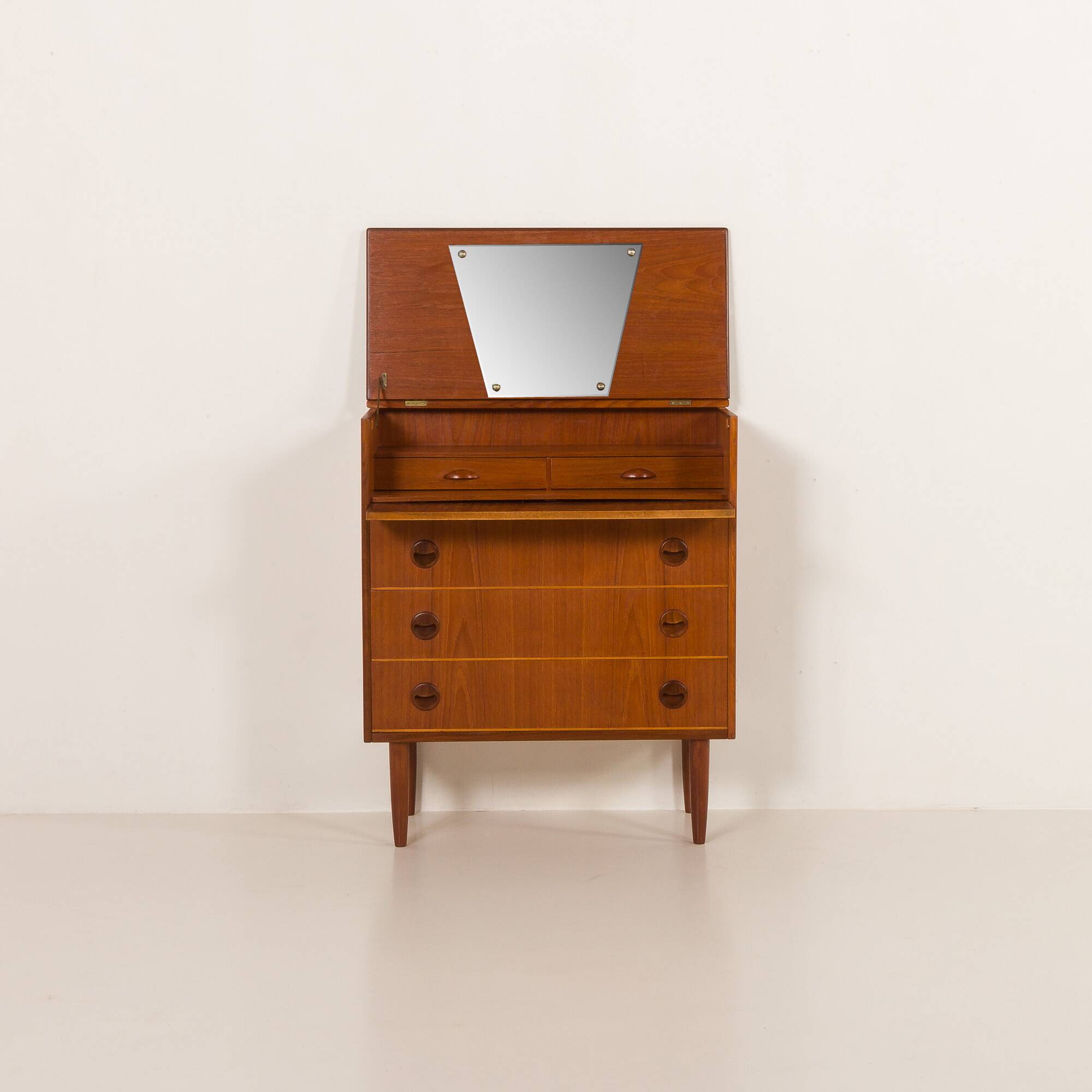 Danish mid century teak chest of drawers with hidden vanity, 1960s