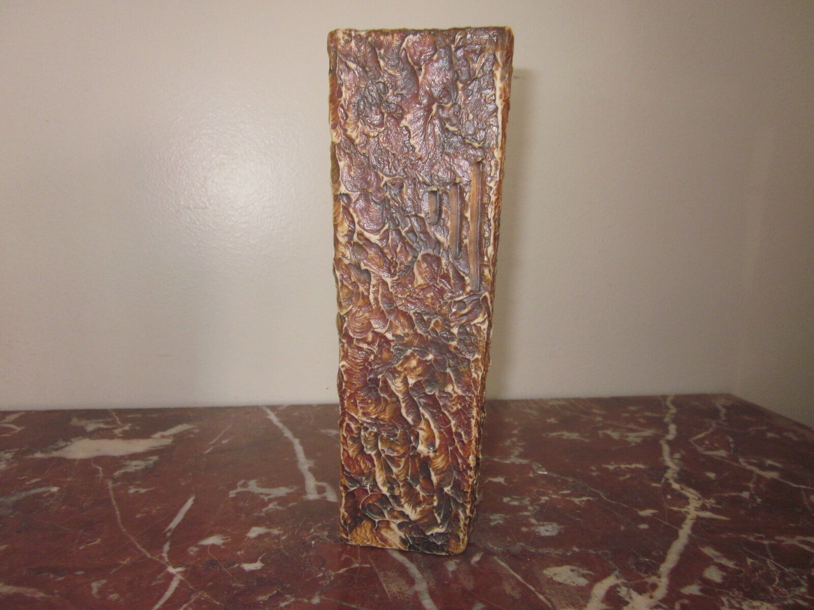 Ciboure sandstone vase