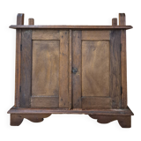 Wall storage