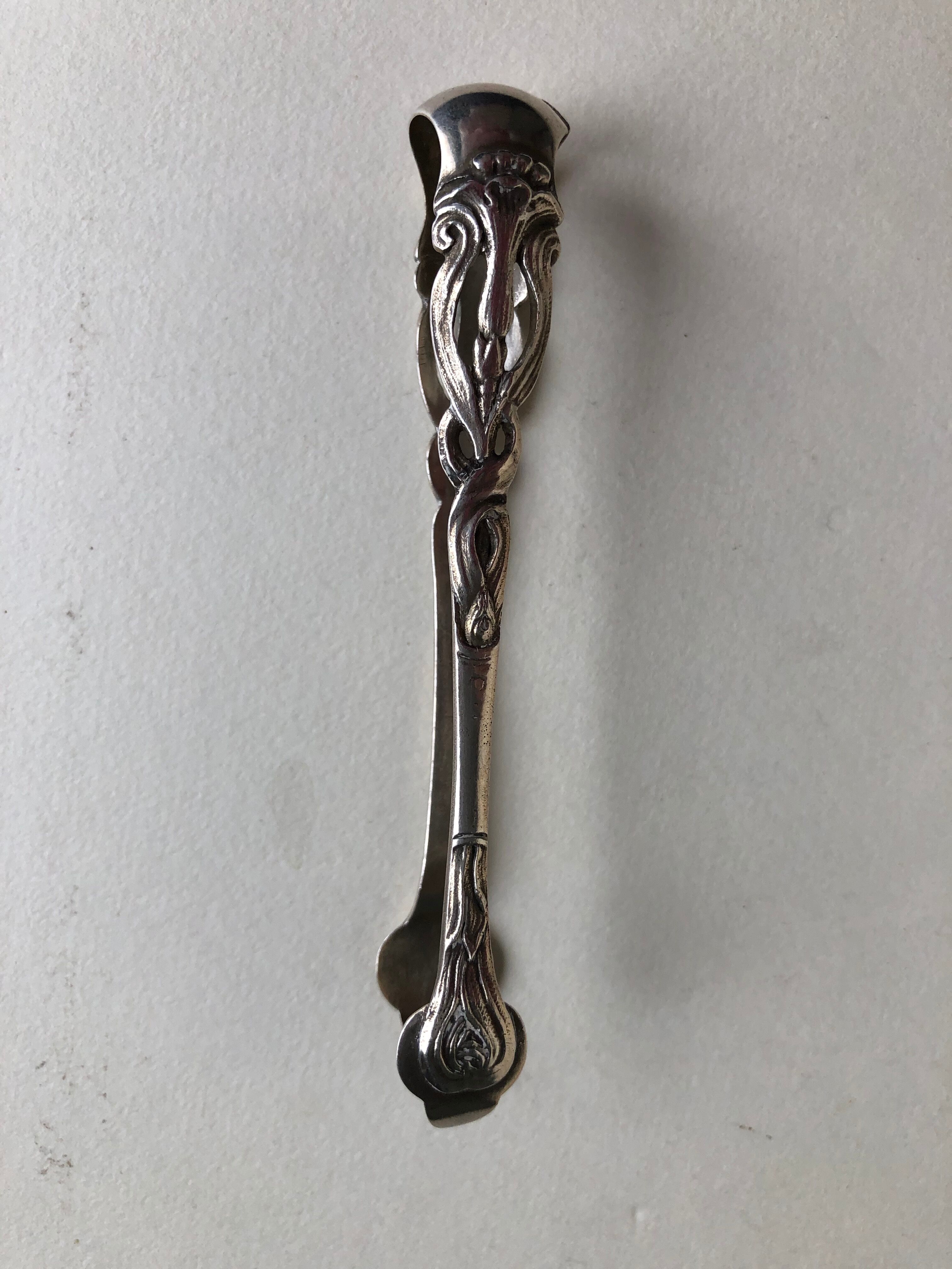 Pince à sucre en argent