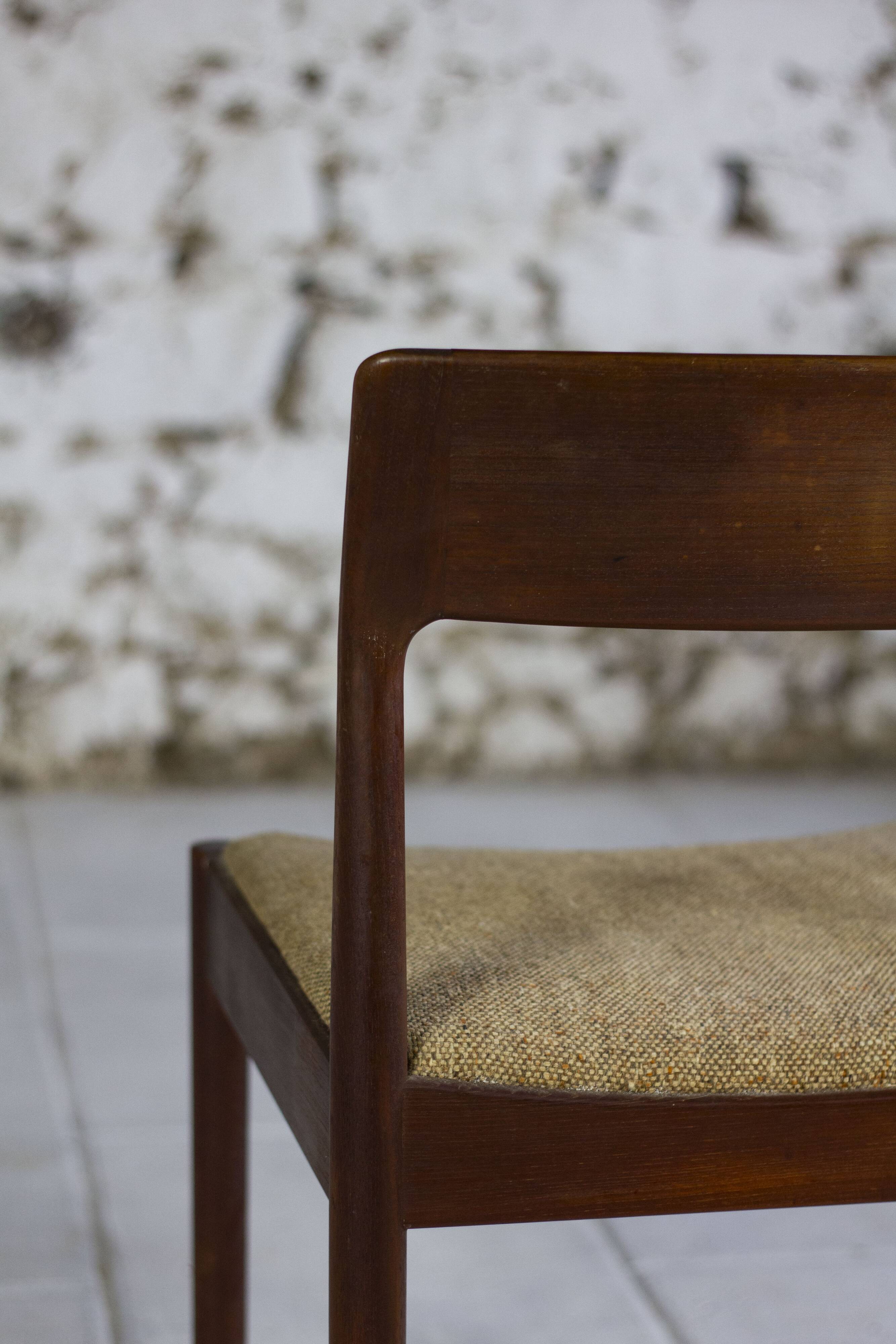 Set of 4 teak chairs and 2 armchairs by Johannes Nørgaard for Møbelfabrik, 1960