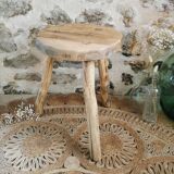 Tabouret tripode brutaliste, restauré.