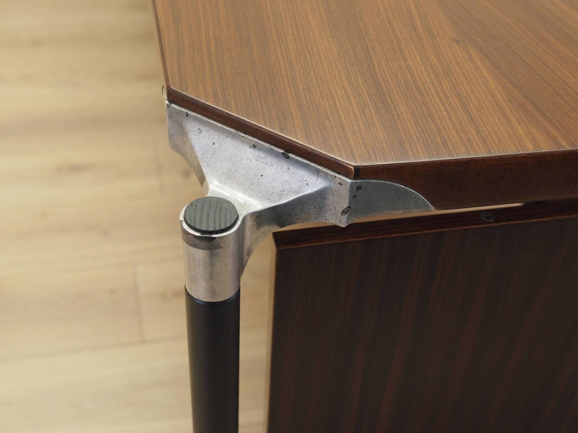 Rosewood desk by Ico and Luisa Parisi, MIM Roma, 1970s