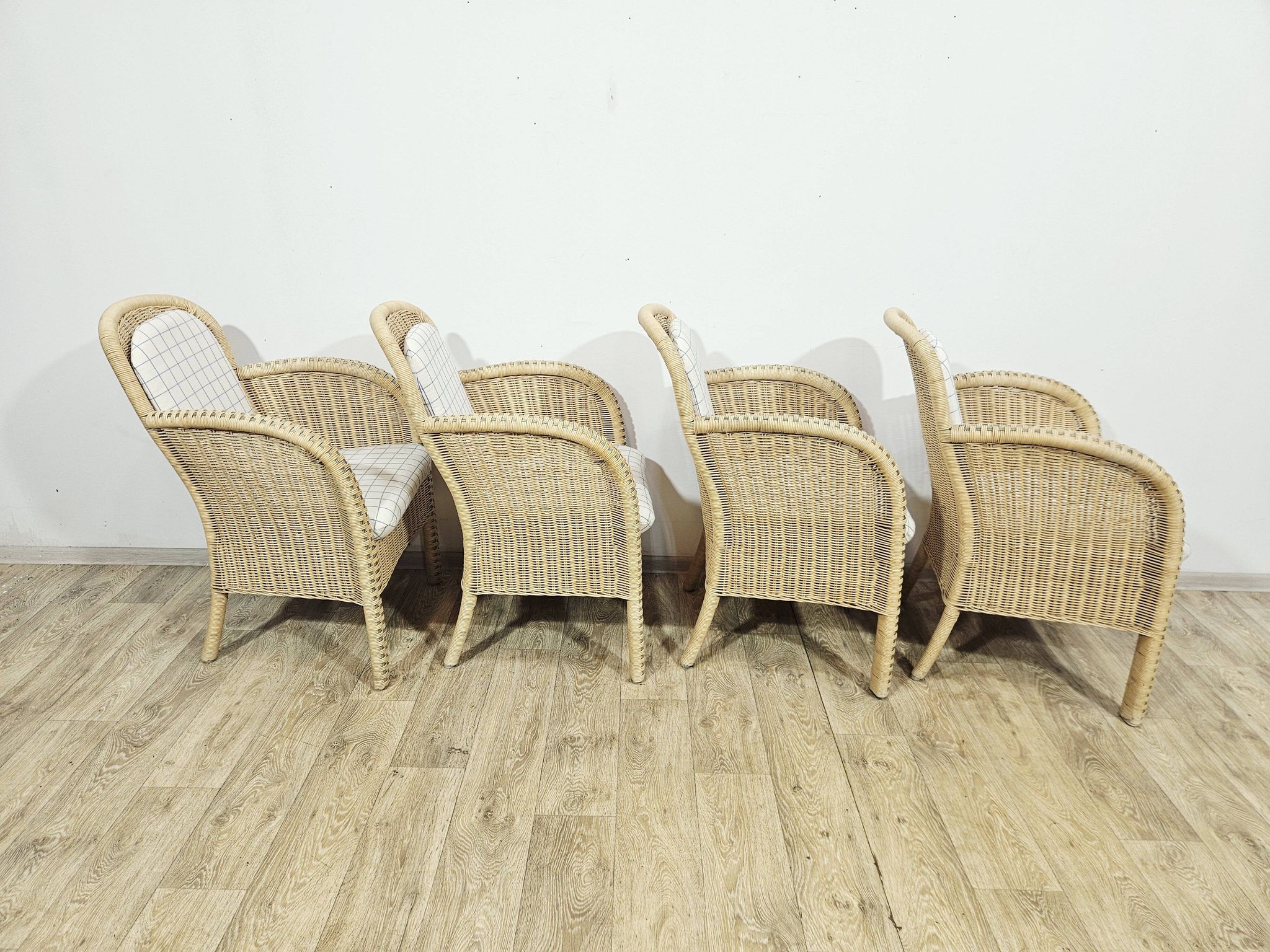 Set of 4 wicker armchairs / Domicil Möbel / Germany/ 1990s.