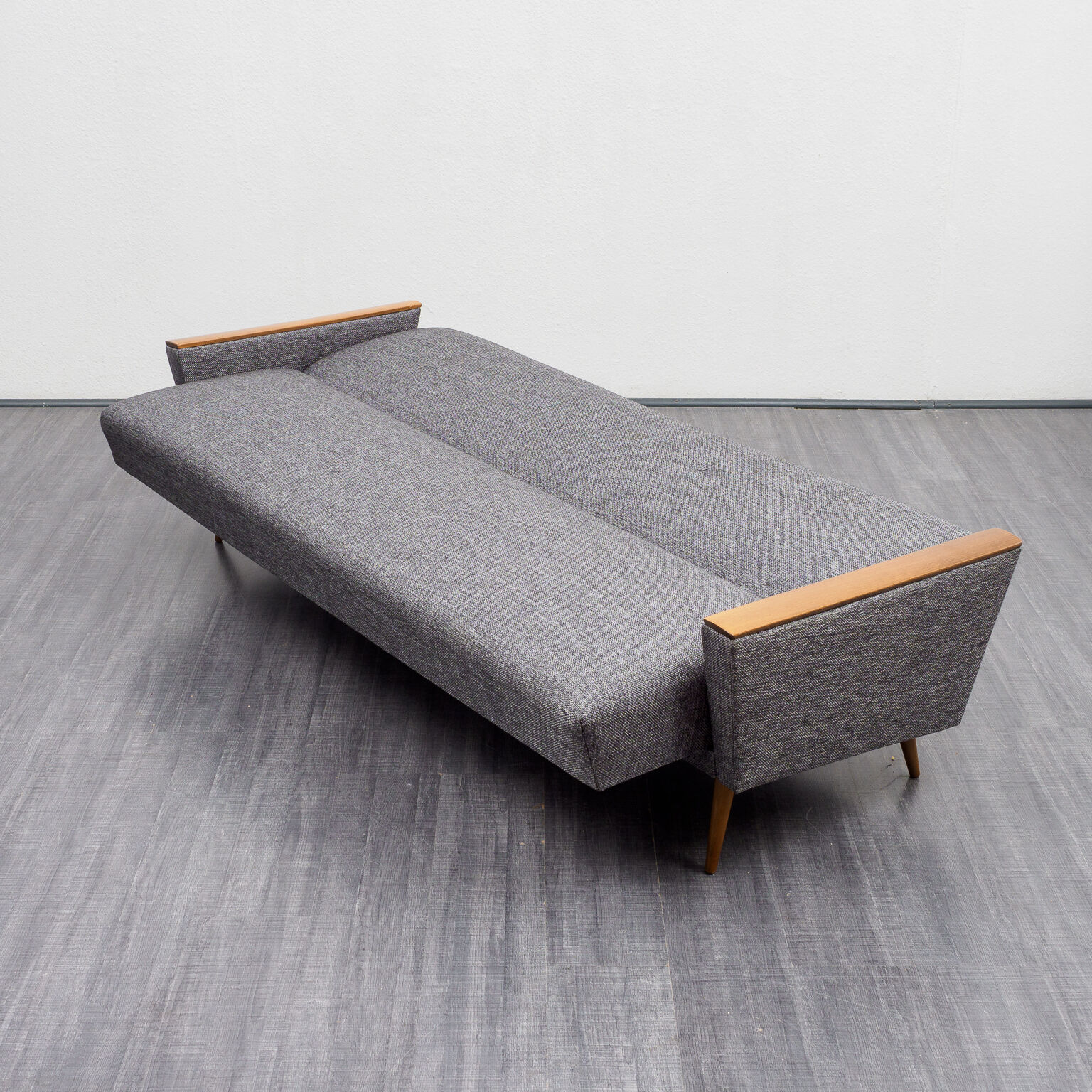 60s convertible sofa, refurits