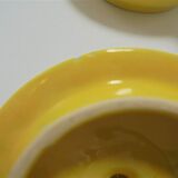 Théière vintage jaune