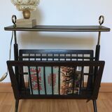 Magazine holder