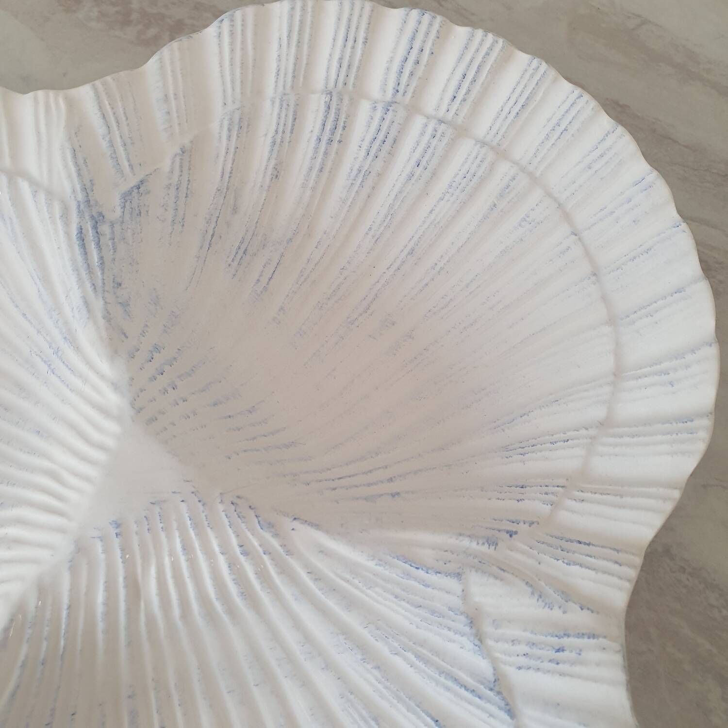 Caugant style 3 shell appetizer dish in Portuguese ceramic