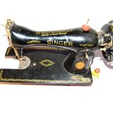 Machine à coudre Singer Napoléon noir et or
