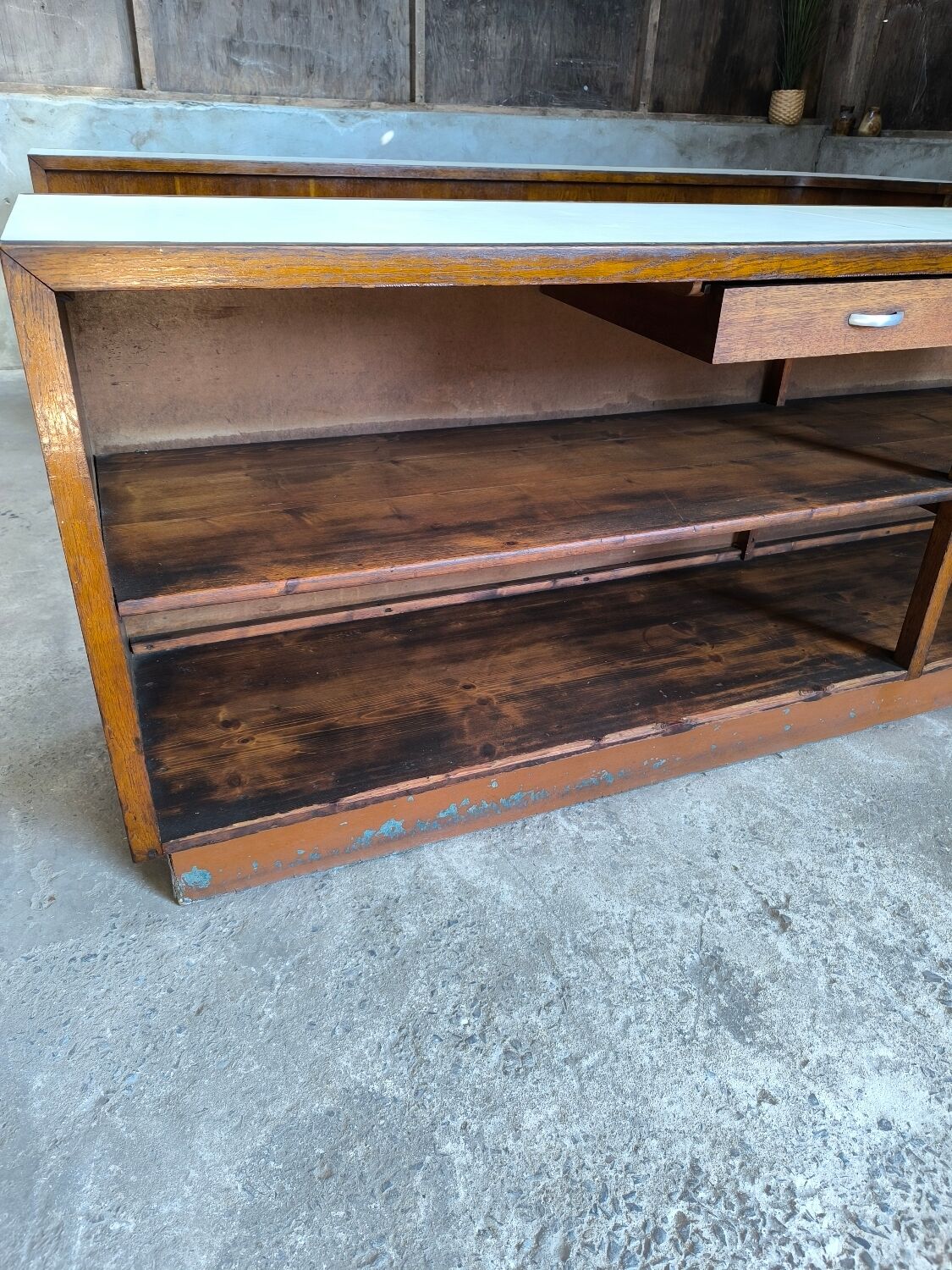 Ensemble de 2 comptoirs de magasin 1950