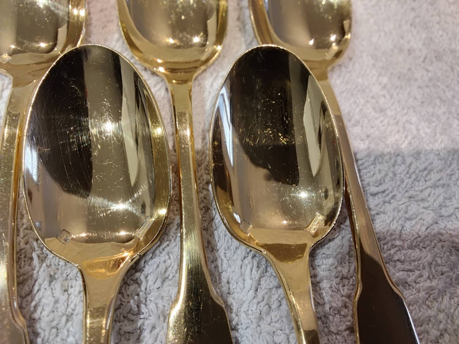 5 gilt metal mocha spoons by Christofle silversmiths, Cluny pattern, 10cm