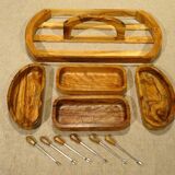 Servant display aperitif tray in olive wood with 6 picks