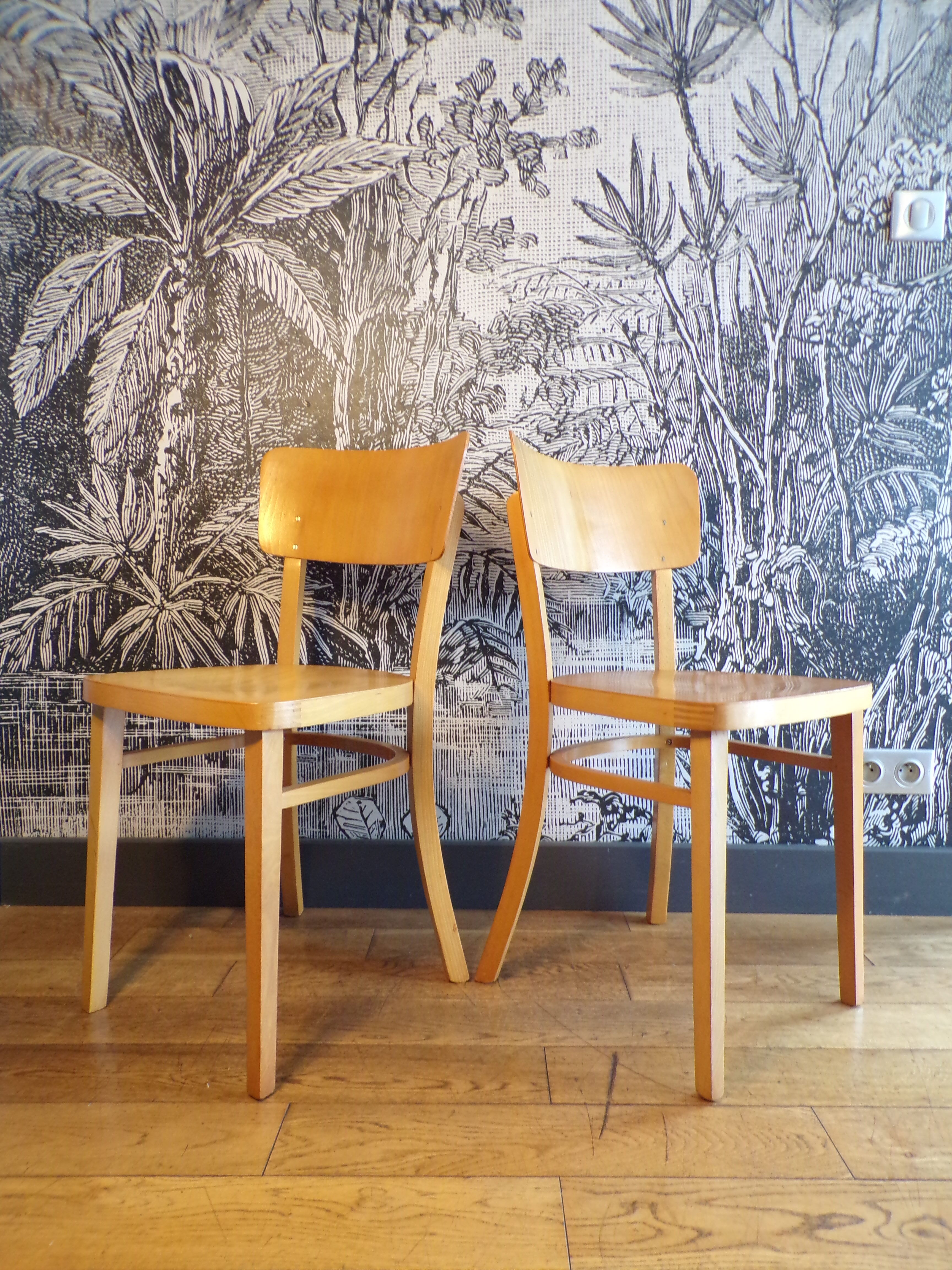 Paire de chaises de bistrot vintage