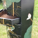 Asian rag picker 8 drawers