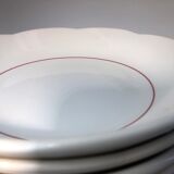 Hollow plates and vintage dessert Cream Raspberry Line